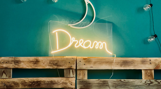 10 Tips To Creating Your Dream Bedroom
